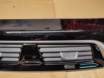 ДЕКОРАТИВНАЯ ПЛАНКА НА БОРТУ BMW 5 G30 G31