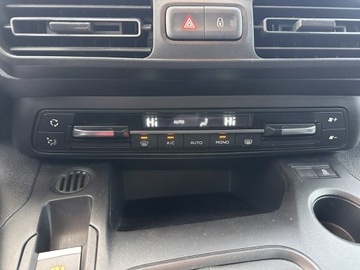 Opel Combo E Kombivan 1.2 Turbo 110KM 2019 Opel Combo Faktura VAT 23%/Serwis/Zamiana/Kredyt, zdjęcie 39