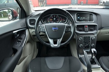 Volvo V40 II Cross Country 2.0 D4 DRIVE-E 190KM 2015 PRYWATNE 2.0D4 190KM SERWIS HARMAN/KARDON LED ALU, zdjęcie 25