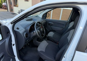 Dacia Lodgy Minivan Facelifting 1.6 SCe 102KM 2018 Dacia Lodgy 1,6 SCe 102KM Klimatyzacja 7-osobowy 1.6 Benzyna 102KM, zdjęcie 17