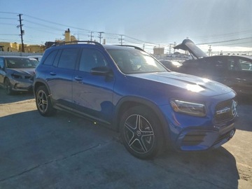 Mercedes GLB 2024 Mercedes-Benz GLB 250 2024 2.0 Benzyna 221KM, zdjęcie 4