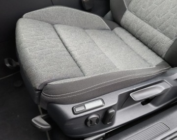 Volkswagen Passat B8 Variant Facelifting 2.0 TDI SCR 200KM 2023 Volkswagen Passat Variant Passat 2.0 TDI 200KM Bus, zdjęcie 11