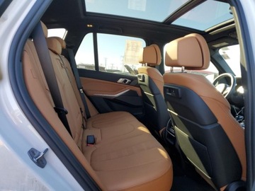 BMW X5 G05 2022 BMW X5 M50I 2022 4.4l 4.4 Benzyna 523KM, zdjęcie 10