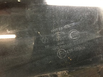MAZDA 323 BJ SKLO (OKNO) LEVÝ ZADNÍ HB