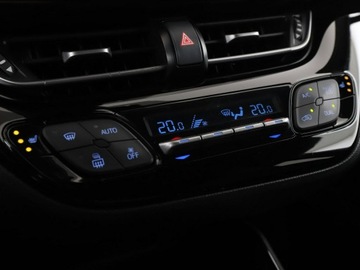 Toyota C-HR I Crossover 1.2L Turbo 116KM 2017 Toyota C-HR navi grzane fotele kamera tempomat, zdjęcie 25