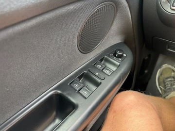 Volkswagen Golf Plus II 1.4 TSI 122KM 2009 Volkswagen Golf Plus 1.4 122ps Automat DSG Klimatronik Szyberdach Lifting, zdjęcie 16