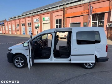 Volkswagen Caddy IV Kombi Maxi 2.0 TDI SCR BlueMotion Technology 102KM 2019 Volkswagen Caddy Volkswagen Caddy Maxi 2.0 TDI 2.0 Diesel 102KM, zdjęcie 16