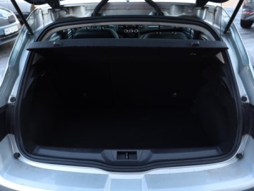 Renault Megane IV Hatchback 5d  Facelifting 1.3 TCe 115KM 2020 Renault Megane 1.3 TCe, Salon Polska, VAT 23%, zdjęcie 12