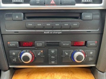 Audi Q7 I SUV 3.0 TDI quattro 233KM 2006 Audi Q7 QUATTRO AUTOMAT LEDY SKORY NAWIGACJA KAMERA GRZANE FOTELE EL.SZYBY, zdjęcie 10