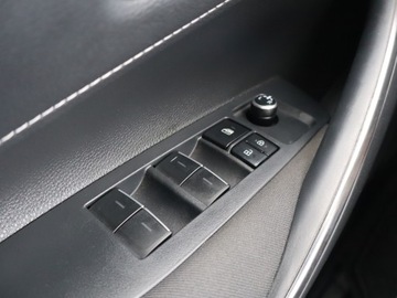 Toyota Corolla XII TS Kombi 1.2 Turbo D-4T 116KM 2019 Toyota Corolla 1.2 Turbo, Salon Polska, zdjęcie 14