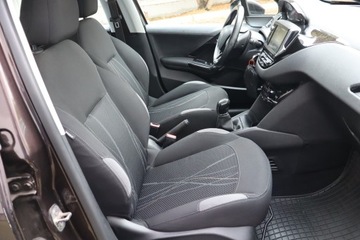 Peugeot 208 I Hatchback 3d 1.4 VTI 95KM 2013 Peugeot 208 1.4 VTi, Klima, Klimatronic, Tempomat, zdjęcie 8