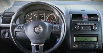Volkswagen Touran II 2.0 TDI 140KM 2011 Volkswagen Touran (Nr.285) 2.0 TDI 7 osob Parktronik Hak Tempomat Klima Gw, zdjęcie 10