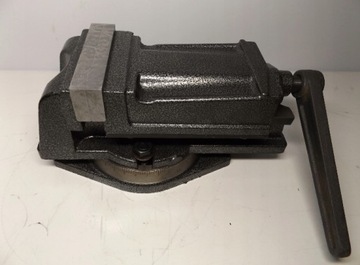 МАШИННЫЕ ТИСКИ КУЛАЧКИ 100 x 83 РОТАЦИОННО-ФРЕЗЕРНЫЙ СТАНОК