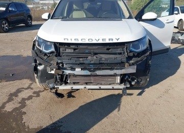 Land Rover Discovery V 2021 Land Rover Discovery 2021r., Se, 2L, od ubezpieczalni 2.0 Benzyna 249KM, zdjęcie 4