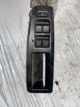 Panel przełącznik szyb VW POLO IV 2005r.