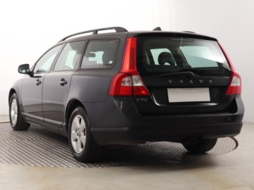 Volvo V70 III Kombi 2.0 TD 136KM 2010 Volvo V70 2.0 D, Skóra, Navi, Xenon, Bi-Xenon, zdjęcie 3