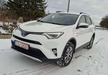 Toyota RAV4 IV MPV Facelifting 2.5 Hybrid 197KM 2018 Toyota RAV4 Toyota RAV4 2.5 Hybryda 197KM, zdjęcie 2