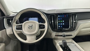 Volvo XC60 II 2022 Volvo XC 60 B5 AWD diesel Plus Dark, zdjęcie 8