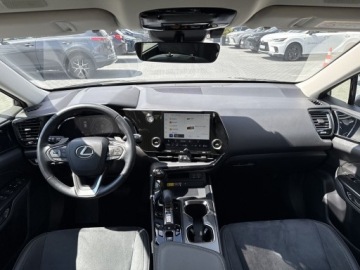 Lexus NX II SUV Facelifting 2.5 350h 243KM 2024 Lexus NX 350h Elegance 2WD II (2021-) NX350h Elega, zdjęcie 10