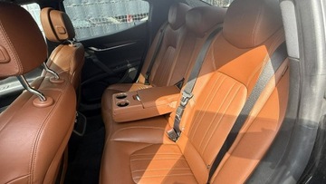 Maserati Ghibli III Sedan 3.0 V6 410KM 2017 Maserati Ghibli 3.0 410KM SQ4 Kamera Cofania, zdjęcie 13