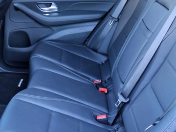 Mercedes GLE V167 SUV Facelifting 3.0 450d 367KM 2026 MERCEDES-BENZ GLE 450 d 4-Matic AMG Line 3.0 (367KM) 2026, zdjęcie 14