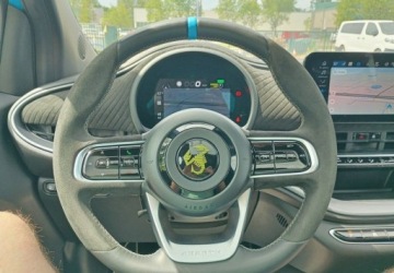 Abarth 500 II Hatchback Elektryczny 42kWh 155KM 2023 Abarth 500e 37.8kWh Turismo SalonPL FVat Niski Przebieg OD REKI 155KM, zdjęcie 24