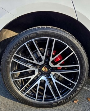 Porsche Macan SUV Facelifting II 2.9 S 380KM 2022 Porsche Macan Perlowykolor Skora Bogata wersja wyposazenia 2.9 Benzyna, zdjęcie 17