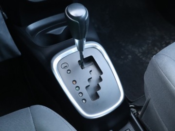 Toyota Yaris III Hatchback 5d Facelifting 2017 1.5 Hybrid 100KM 2020 Toyota Yaris 1.5 Hybrid, Salon Polska, zdjęcie 14