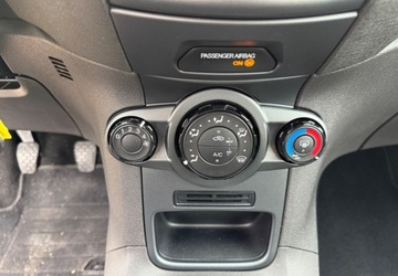 Ford Fiesta VII Hatchback 3d Facelifting 1.0 EcoBoost 100KM 2013 Ford Fiesta Ford Fiesta Benzyna 100KM, zdjęcie 14