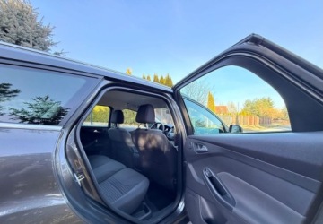 Ford Focus III Kombi Facelifting 1.0 EcoBoost 125KM 2015 Ford Focus Ford Focus 1.0 EcoBoost Titanium Benzyna 125KM, zdjęcie 31