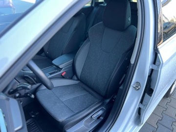 Skoda Octavia IV Kombi Plug-in 1.4 TSI iV Plug-In Hybrid 204KM 2024 Skoda Octavia 1.4 TSI Plug-In Hybrid Style DSG Pakiet SelectionSalon Polsk, zdjęcie 14