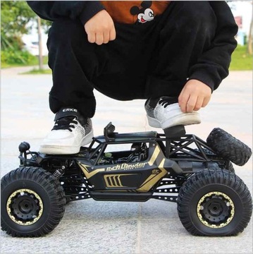 RC МАШИНКА 4x4 МЕТАЛЛИЧЕСКИЙ ГИГАНТ 51см