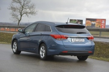 Hyundai i40 Kombi 1.7 CRDi HIGH 136KM 2011 Hyundai i40 1.7CRDI nawi kamera cofania automat, zdjęcie 5