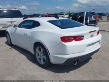 Chevrolet Camaro VI 2023 Chevrolet Camaro 2023r., 2.0L 2.0 Benzyna 275KM, zdjęcie 3