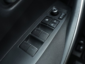 Toyota Corolla XII Sedan 1.5 VVT-i 125KM 2022 Toyota Corolla 1.5 VVT-i, Salon Polska, zdjęcie 17