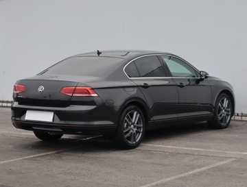 Volkswagen Passat B8 Limousine 2.0 TDI BlueMotion SCR 150KM 2019 VW Passat 2.0 TDI, Salon Polska, Automat, VAT 23%, zdjęcie 4