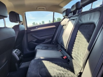 Volkswagen Passat B8 Limousine 1.4 TSI ACT 150KM 2015 VW PASSAT Highline Automat, zdjęcie 8