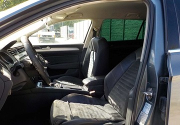 Volkswagen Passat B8 Variant 1.6 TDI BlueMotion Technology 120KM 2018 Volkswagen Passat Diesel Okazja 1.6 Diesel 120KM, zdjęcie 24