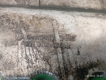 ПОДДОН МАСЛЯНЫЙ VOLKSWAGEN AUDI 1.6 TDI 03G103603