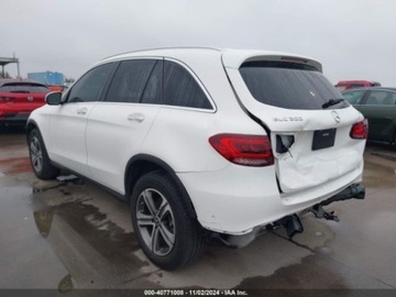 Mercedes GLC C253 2021 Mercedes-Benz GLC 2021r., 4X4, od ubezpieczalni 2.0 Benzyna 255KM, zdjęcie 4