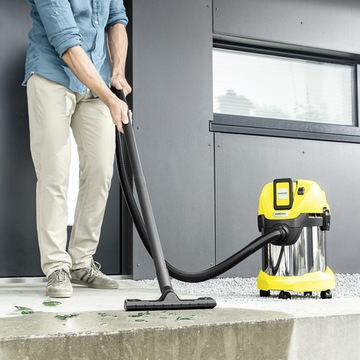 Пылесос KARCHER WD 3 Battery Premium мощностью 300 Вт.