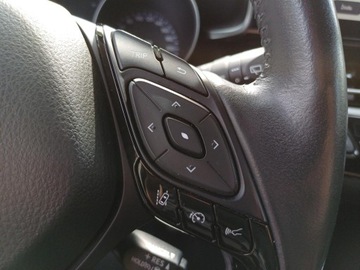 Toyota C-HR I Crossover Facelifting 1.8 Hybrid 122KM 2022 Toyota C-HR 1.8 Hybrid Style 1.8 Hybrid Style, zdjęcie 16