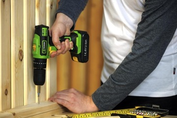 Дрель/шуруповерт FDV10352-55 Аксессуары 2000 мАч