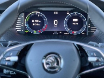 Skoda Octavia IV Kombi Plug-in 1.4 TSI iV Plug-In Hybrid 204KM 2024 Skoda Octavia 1.4 TSI Plug-In Hybrid Style DSG Pakiet SelectionSalon Polsk, zdjęcie 25