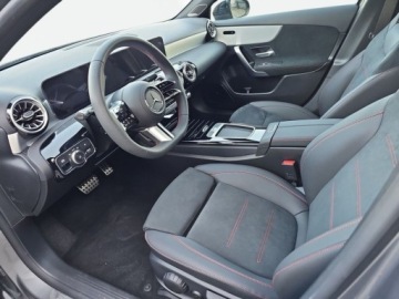 Mercedes Klasa A W177/V177 2023 Mercedes-Benz Klasa A A 250 e AMG MULTIBEAM LED Panorama Burmester Ni, zdjęcie 9