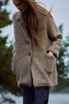 ZARA KRÓTKI PŁASZCZ Z DZIANINY Z DOMIESZKĄ ALPAKI S