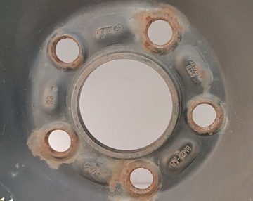 Запасное колесо Land Rover Freelander II.