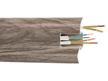 БЕЛАЯ НАПОЛЬНАЯ ПОЛОСКА, ПОЛ С РЕЗИНОЙ