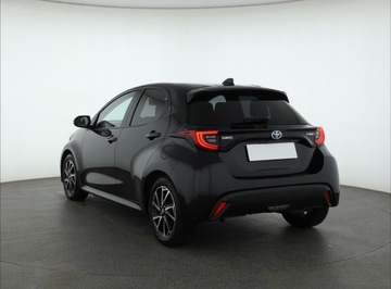 Toyota Yaris IV Hatchback 1.5 Hybrid Dynamic Force 116KM 2022 Toyota Yaris 1.5 VVT-i Hybrid, Salon Polska, zdjęcie 3