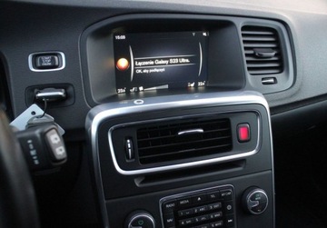 Volvo V60 I Kombi Facelifting 2.0 D3 DRIVE-E 150KM 2016 Volvo V60 D3 Momentum Gwarancja 2.0 Diesel 150KM, zdjęcie 12